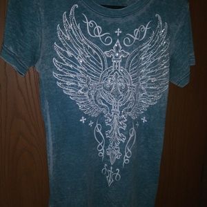 Beautiful womens affliction T-shirt